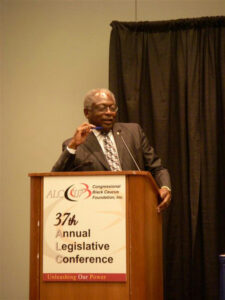 Rep. James Clyburn at podium during 2007 Environmental Braintrust