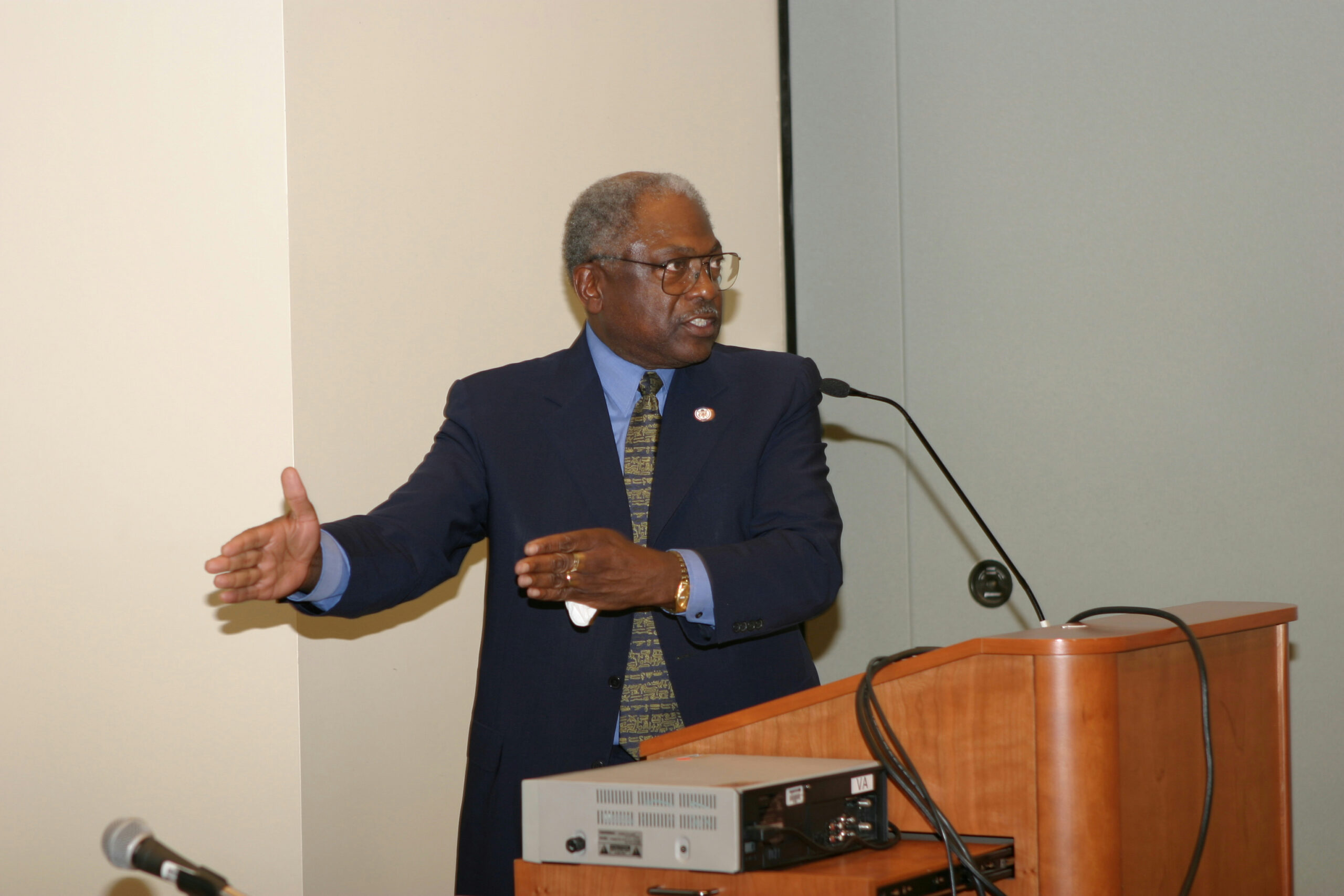 Rep. James Clyburn speaking at 2004 Environmental Braintrust