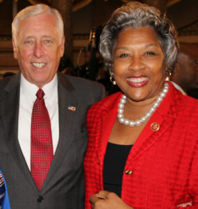Reps. Joyce Beatty and Steny Hoyer (2013)