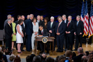 President Barack Obama signs Dodd-Frank Wall Street and Consumer Protection Act (2010)